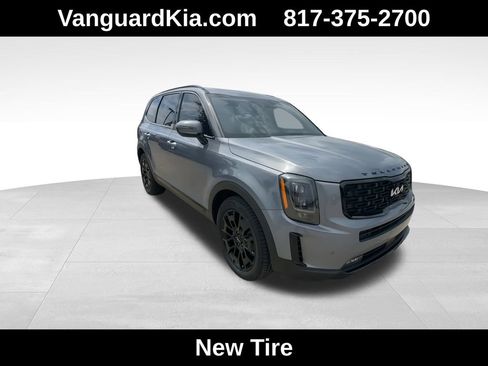 Used 2022 Kia Telluride SX w/ Nightfall Edition Package image 2