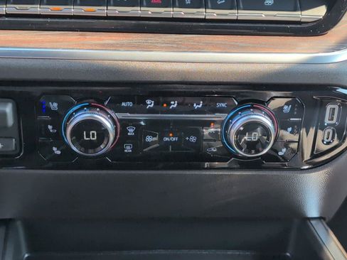 New 2026 GMC Sierra 1500 SLT w/ SLT Premium Plus Package AWD/4WD image 24