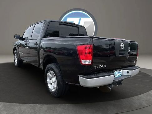 Used 2008 Nissan Titan LE AWD/4WD image 10