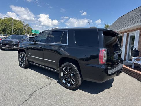 Used 2019 GMC Yukon Denali w/ Denali Ultimate Package AWD/4WD image 14