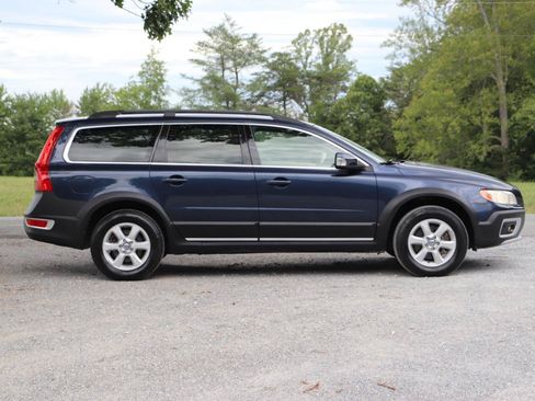 Used 2012 Volvo XC70 3.2 AWD/4WD image 2