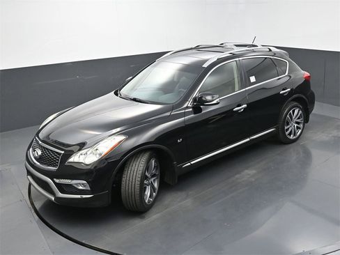 Used 2017 INFINITI QX50 Journey w/ Premium Package image 31