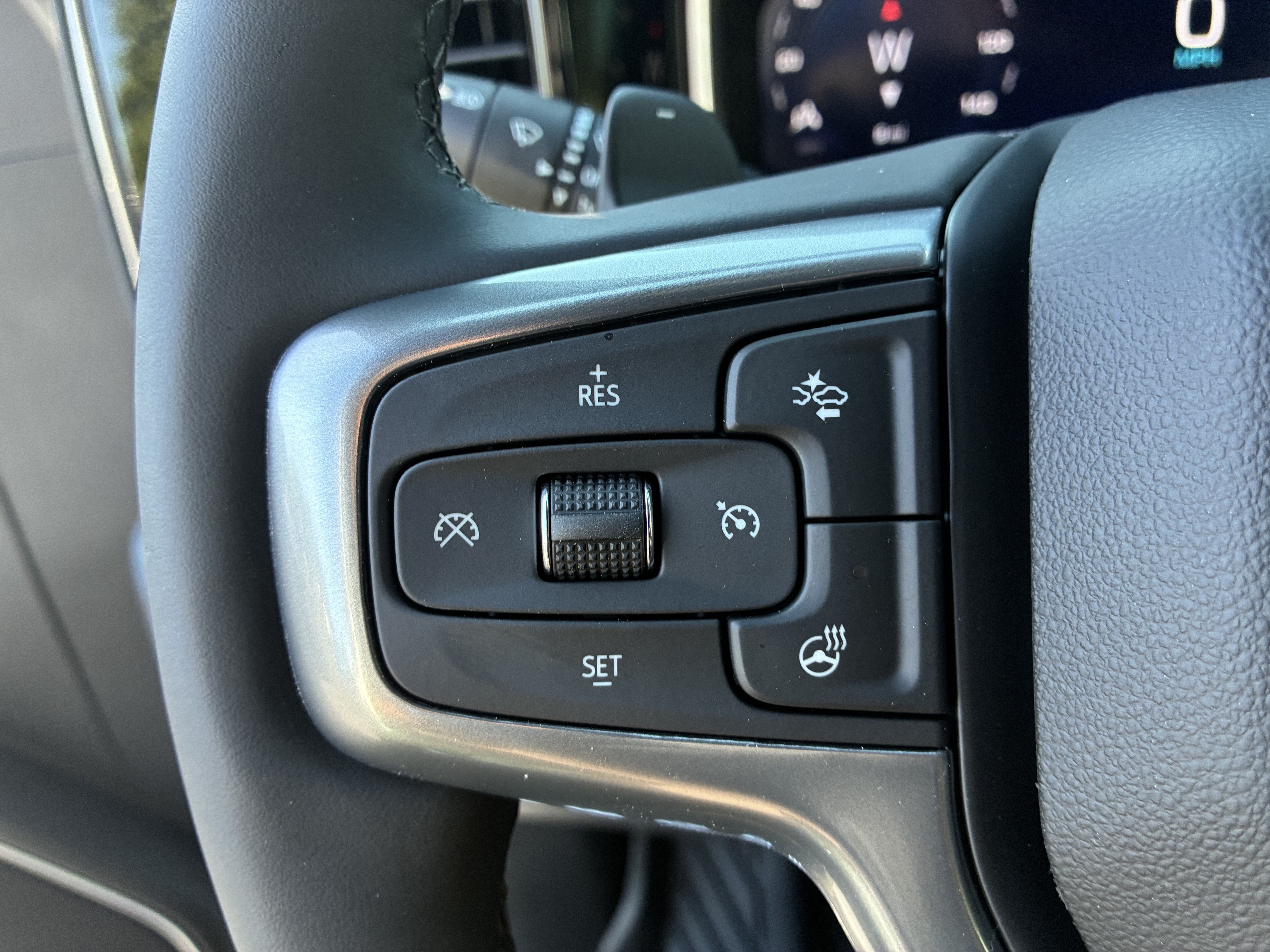 New 2026 Chevrolet Silverado 1500 RST w/ Convenience Package II AWD/4WD image 30