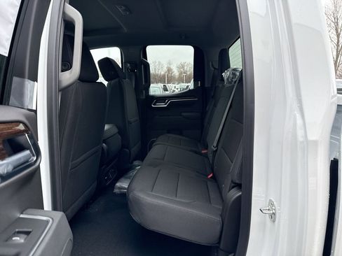 New 2026 GMC Sierra 1500 Elevation image 24