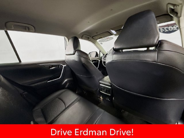 Used 2024 Toyota RAV4 Adventure AWD/4WD image 27
