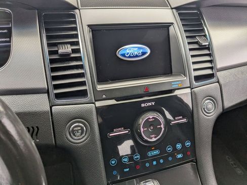 Certified 2018 Ford Taurus SHO image 11