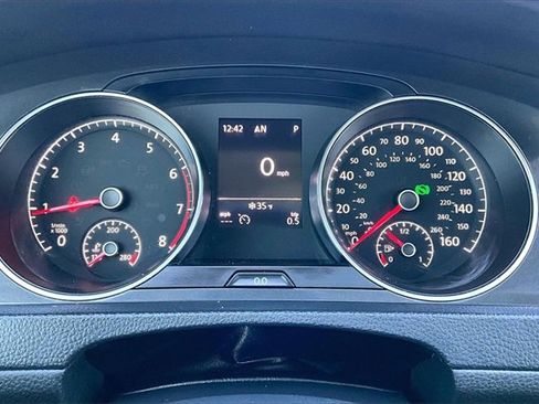 Used 2018 Volkswagen Golf Alltrack SEL image 15