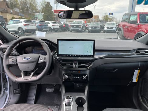 New 2026 Ford Escape ST-Line w/ Tech Pack #1 image 13