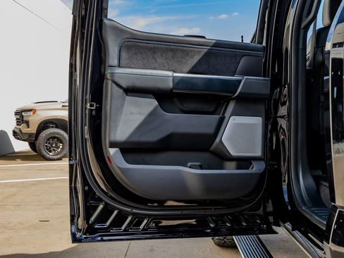 Used 2026 Ford F350 Platinum image 39