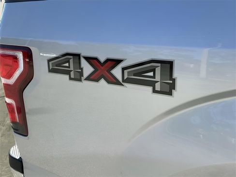 Used 2018 Ford F150 XLT w/ Equipment Group 301A Mid image 17