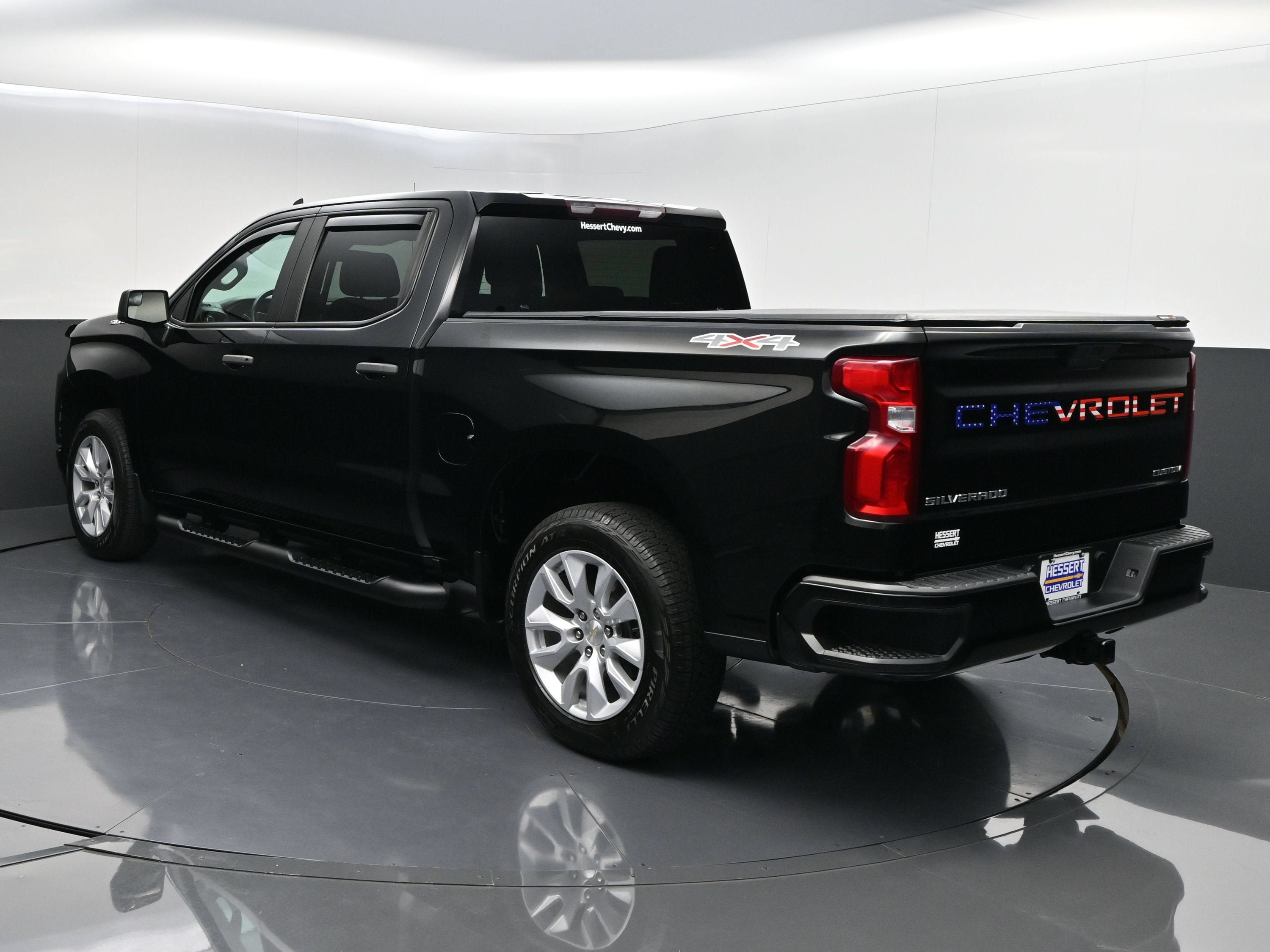 Used 2021 Chevrolet Silverado 1500 Custom AWD/4WD image 6