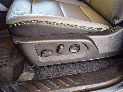 Used 2025 Chevrolet Colorado ZR2 w/ ZR2 Bison Edition image 20