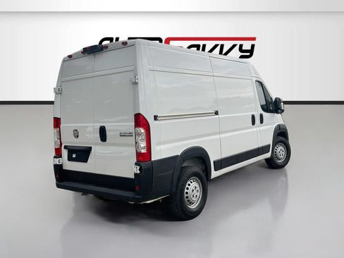 Used 2025 RAM ProMaster 2500 w/ Convenience Group FWD image 7