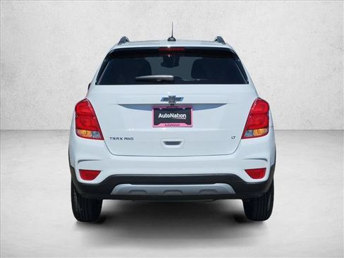 Certified 2018 Chevrolet Trax LT w/ LT Convenience Package AWD/4WD image 7
