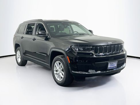 Used 2023 Jeep Grand Cherokee L Laredo w/ Luxury Tech Group I image 3