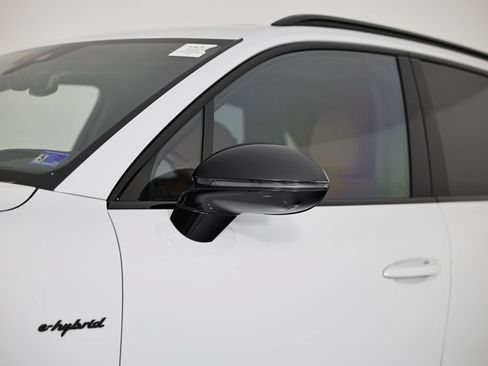 Certified 2023 Porsche Cayenne Turbo S AWD/4WD image 12