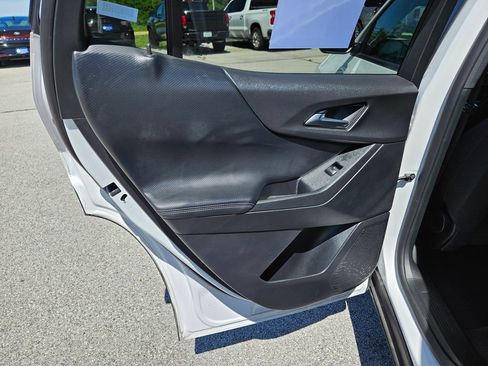Used 2026 Chevrolet Equinox LT FWD image 24