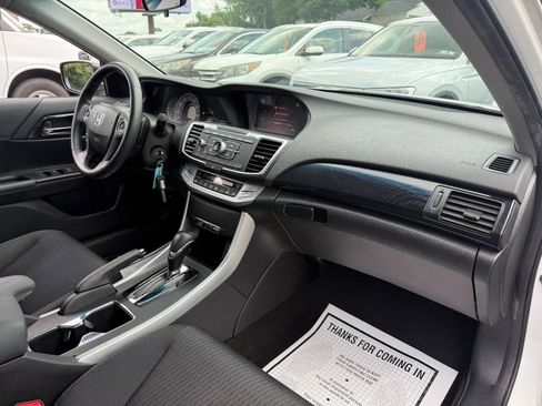 Used 2013 Honda Accord Sport image 28