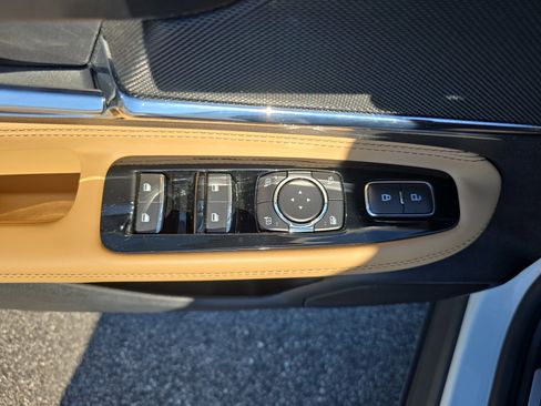 Used 2021 Lincoln Corsair Reserve w/ Elements Package image 27