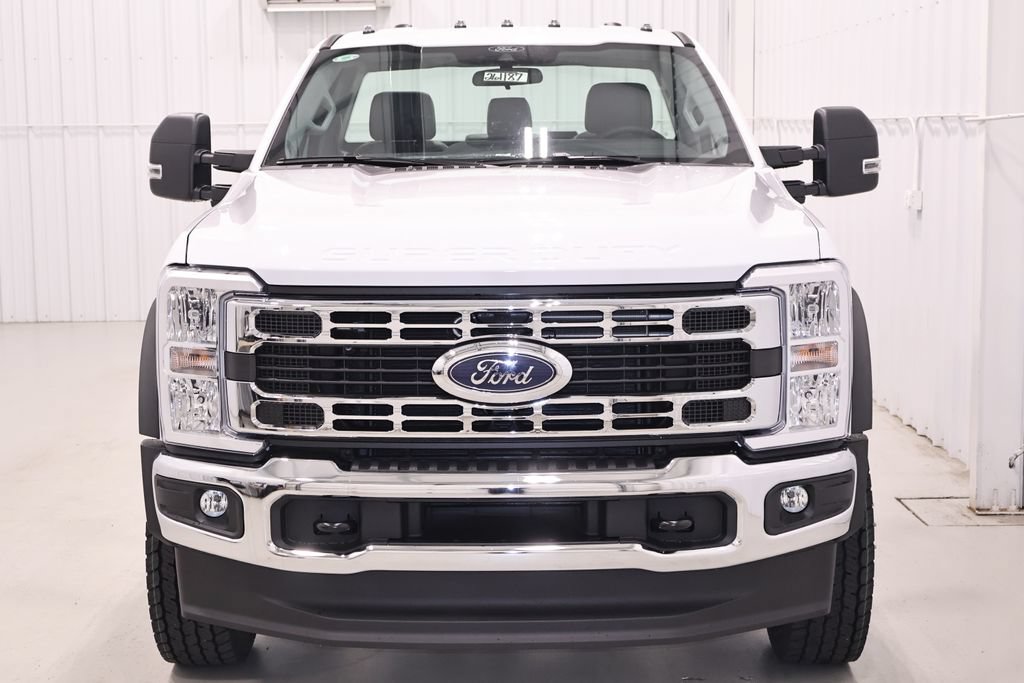 New 2026 Ford F600 4x4 Regular Cab Super Duty w/ XL Chrome Package image 4