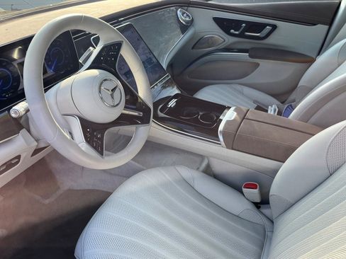 Used 2023 Mercedes-Benz EQS 450+ Sedan image 3
