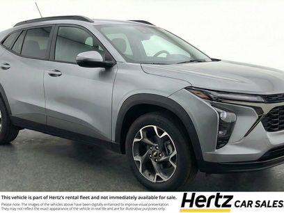 Used 2025 Chevrolet Trax LT w/ LT Convenience Package