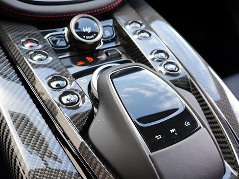 Used 2024 Aston Martin DBX 707 image 30