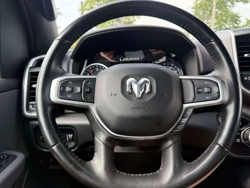 Used 2022 RAM 1500 Big Horn AWD/4WD image 22