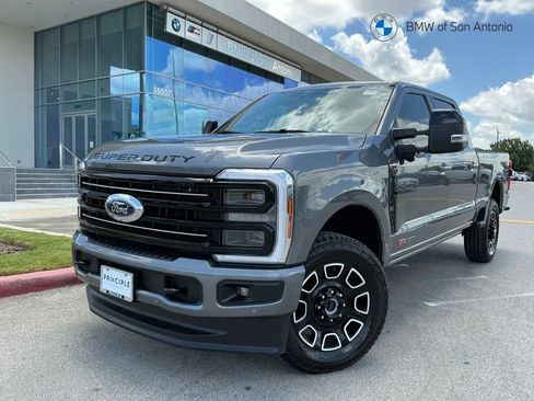 Used 2025 Ford F250 Platinum AWD/4WD image 1