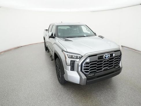 New 2024 Toyota Tundra Platinum image 32
