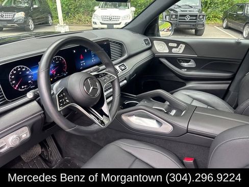 Certified 2024 Mercedes-Benz GLS 450 4MATIC image 11