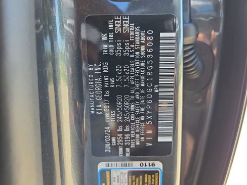 Certified 2024 Kia Telluride S w/ S Sunroof Package AWD/4WD image 35