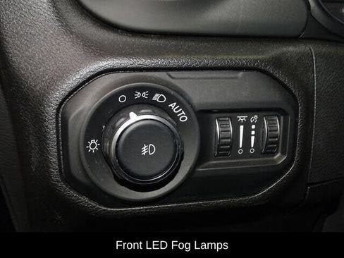 Used 2021 Jeep Wrangler Unlimited Sport AWD/4WD image 28