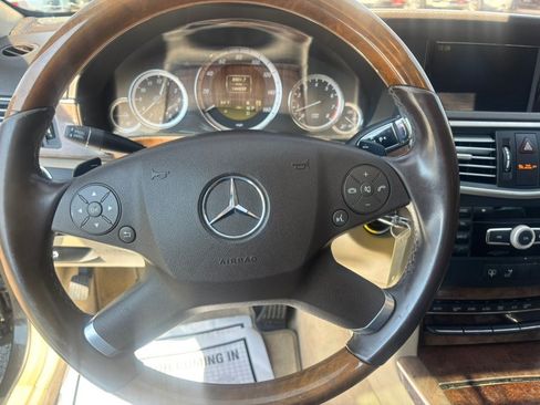 Used 2012 Mercedes-Benz E 350 4MATIC Sedan image 20
