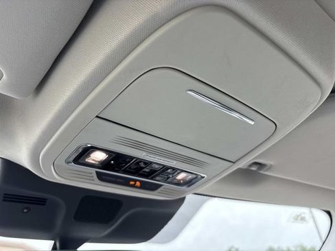 New 2026 Lincoln Navigator L Reserve AWD/4WD image 30