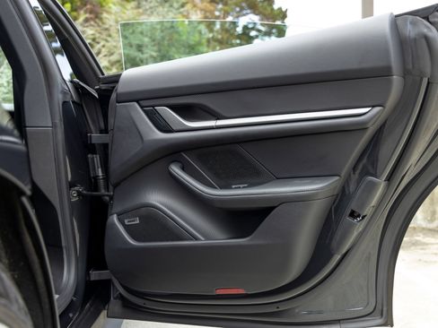 Certified 2025 Porsche Taycan RWD image 44