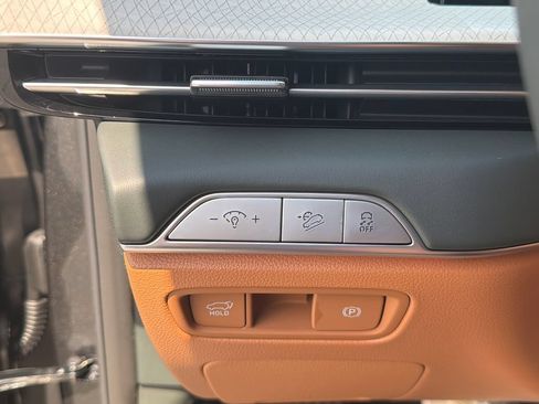 New 2026 Genesis GV80 3.5T Prestige AWD/4WD image 33