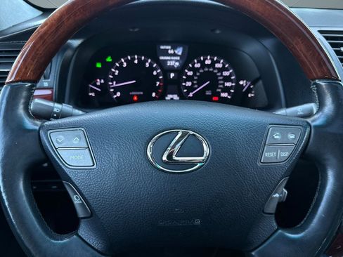 Used 2007 Lexus LS 460 L image 17