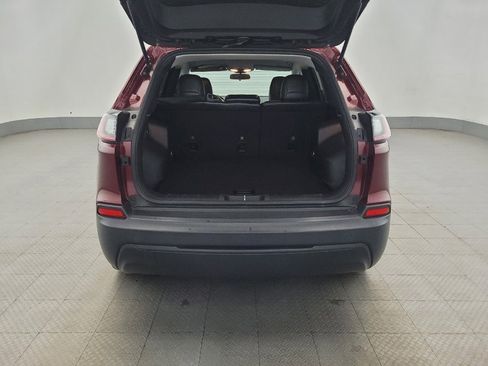 Used 2019 Jeep Cherokee Latitude Plus image 29