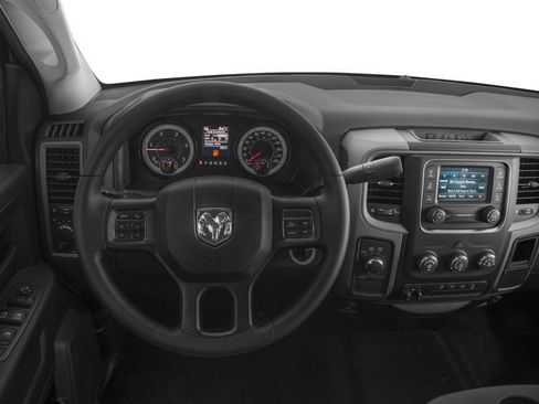 Used 2017 RAM 2500 Tradesman w/ Chrome Appearance Group AWD/4WD image 10