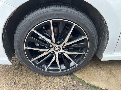 Used 2024 Toyota Camry SE image 17