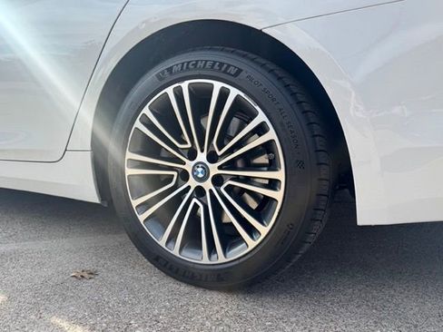 Used 2018 BMW 530e image 6