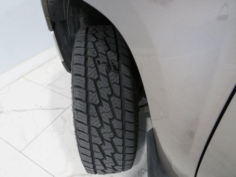 Used 2013 GMC Sierra 2500 SLE w/ SLE Preferred Package image 25