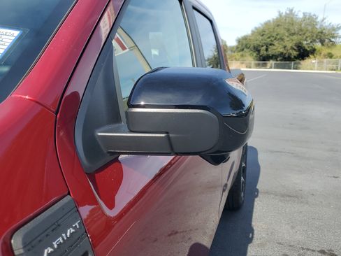 Used 2025 Ford Maverick Lariat w/ 4K Tow Package image 4