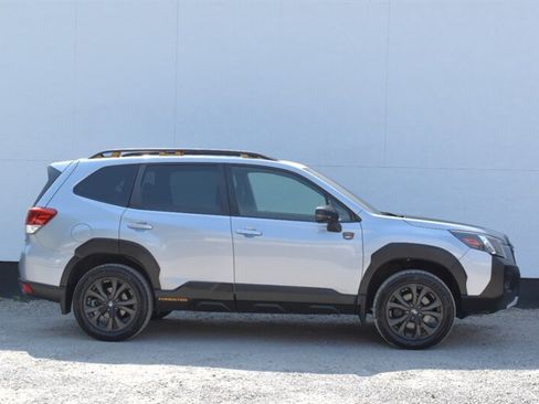 Used 2022 Subaru Forester Wilderness w/ Wilderness Package AWD/4WD image 6