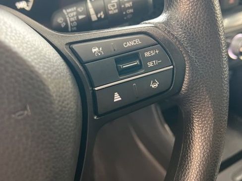 Used 2024 Honda CR-V EX image 19