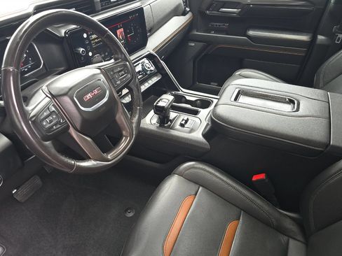Used 2022 GMC Sierra 1500 AT4 w/ AT4 Premium Package AWD/4WD image 10