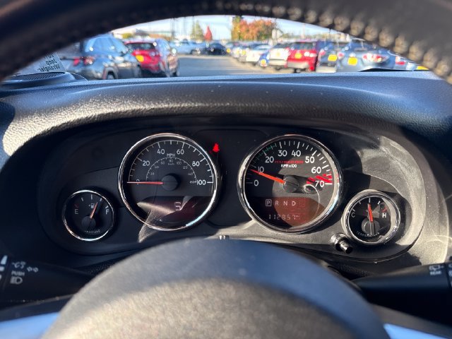 Used 2017 Jeep Wrangler Unlimited Rubicon AWD/4WD image 19