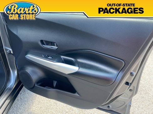 Used 2020 Nissan Kicks SR w/ SR Premium Package FWD image 13