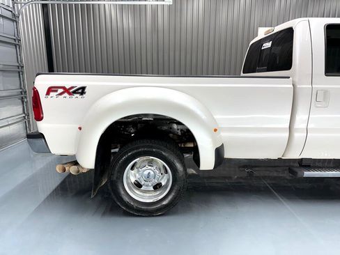 Used 2015 Ford F350 Lariat w/ Chrome Package image 14